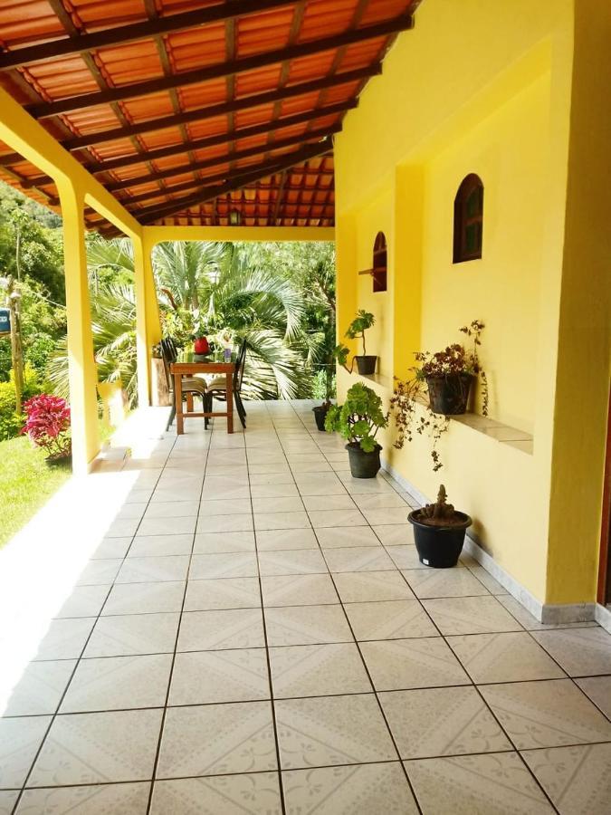 Casa Com Flores Pedra Azul  Exteriér fotografie
